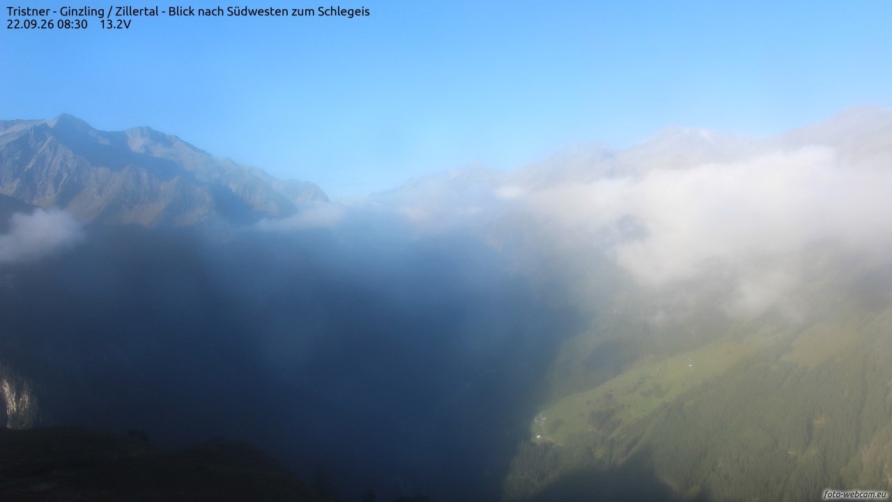 Archived image Webcam Tristner/ Zillertal - View to Grinberg