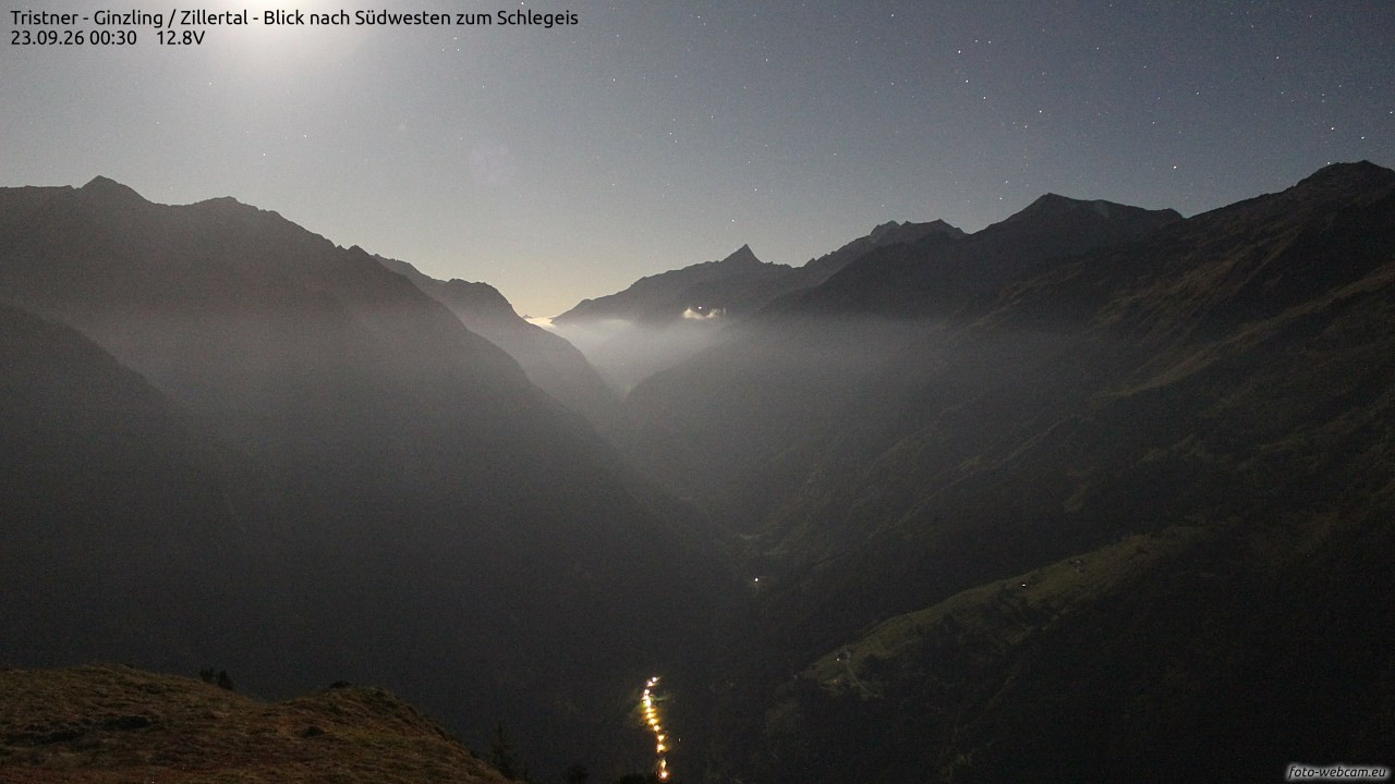 Archiv Foto Webcam Tristner/ Zillertal - Blick zum Grinberg