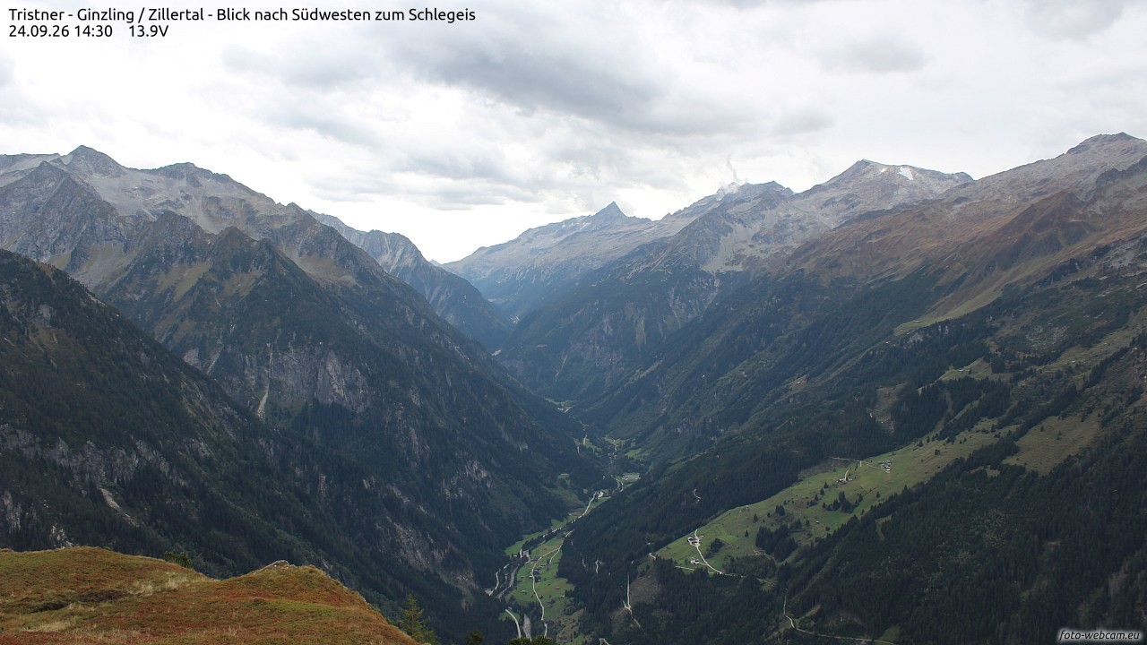 Archiv Foto Webcam Tristner/ Zillertal - Blick zum Grinberg