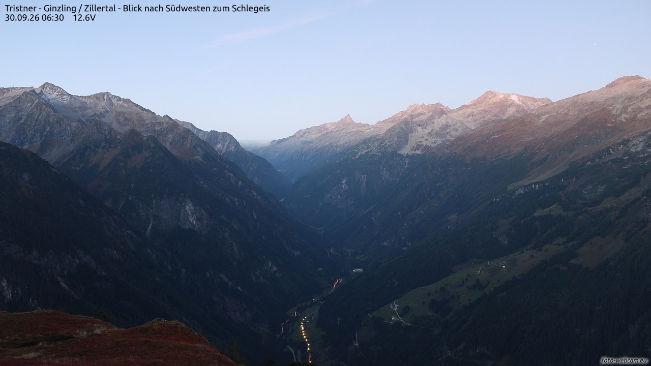 Archiv Foto Webcam Tristner/ Zillertal - Blick zum Grinberg