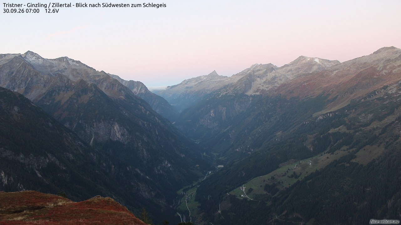 Archiv Foto Webcam Tristner/ Zillertal - Blick zum Grinberg