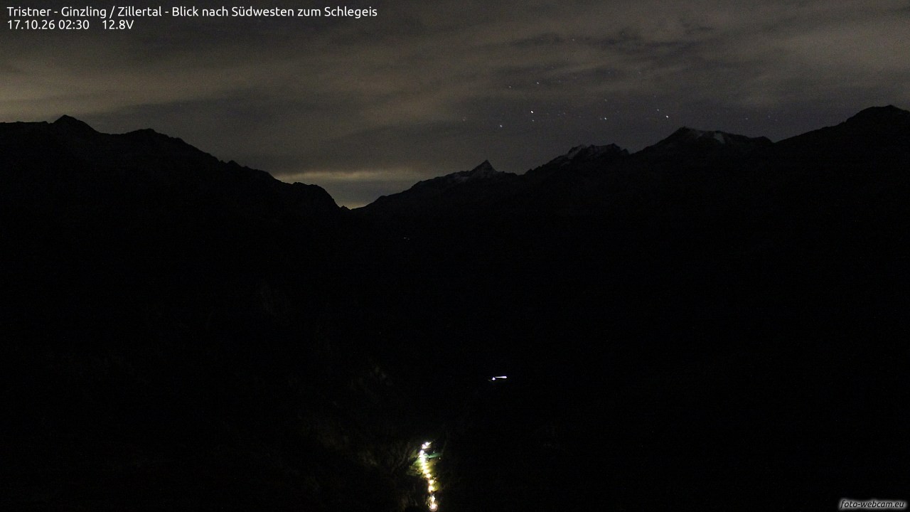 Archived image Webcam Tristner/ Zillertal - View to Grinberg