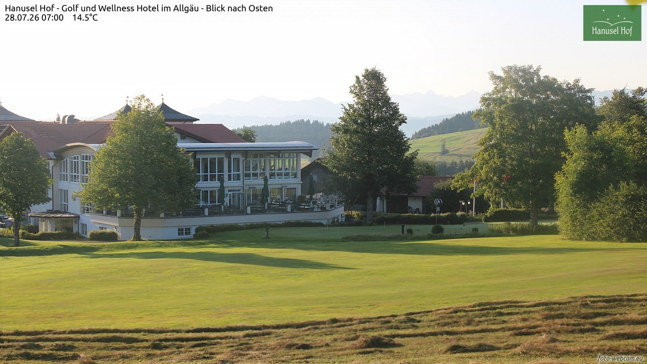 Archived image Webcam View to Hanusel Hof