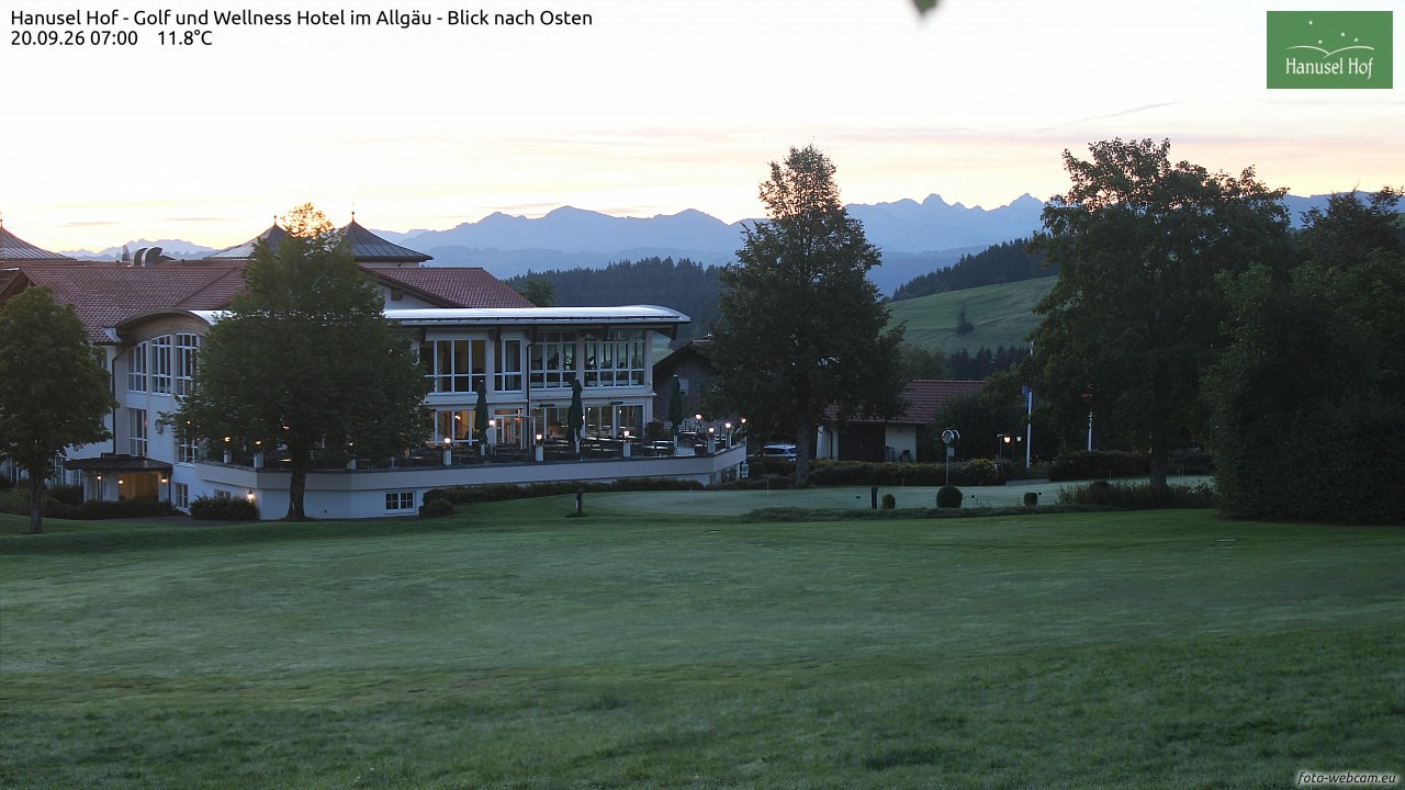 Archived image Webcam View to Hanusel Hof