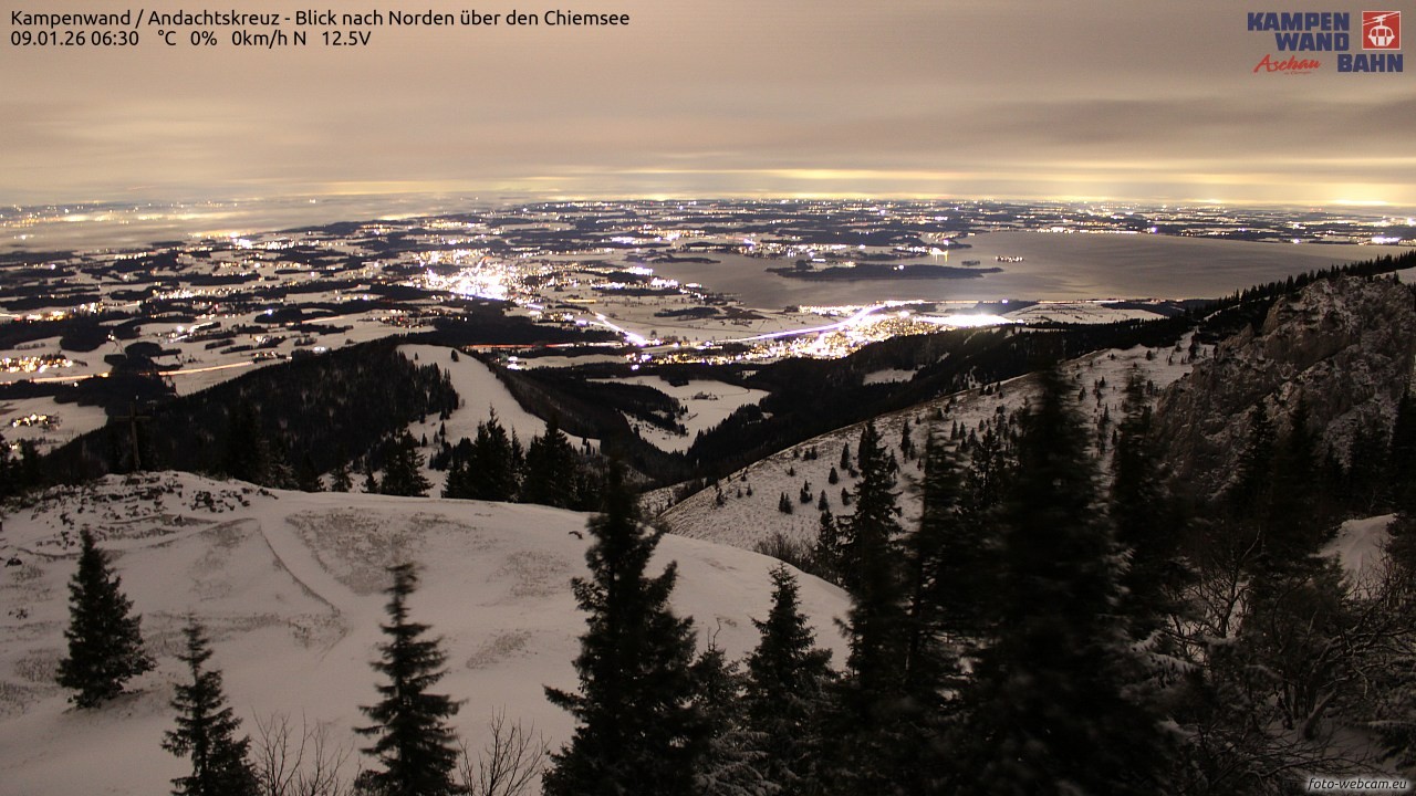 Archiv Foto Webcam Kampenwand - Blick nach Norden über den Chiemsee