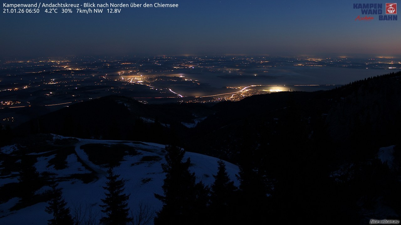 Archiv Foto Webcam Kampenwand - Blick nach Norden über den Chiemsee