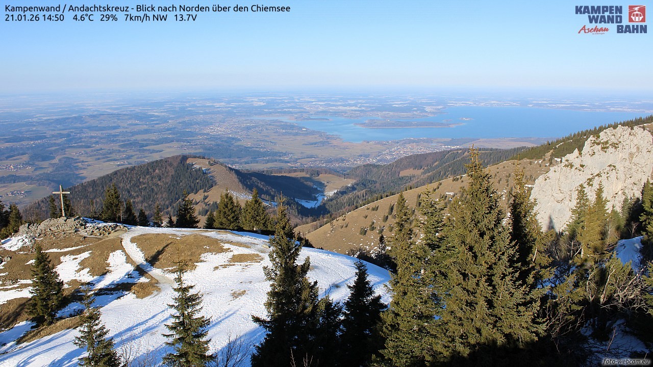 Archiv Foto Webcam Kampenwand - Blick nach Norden über den Chiemsee