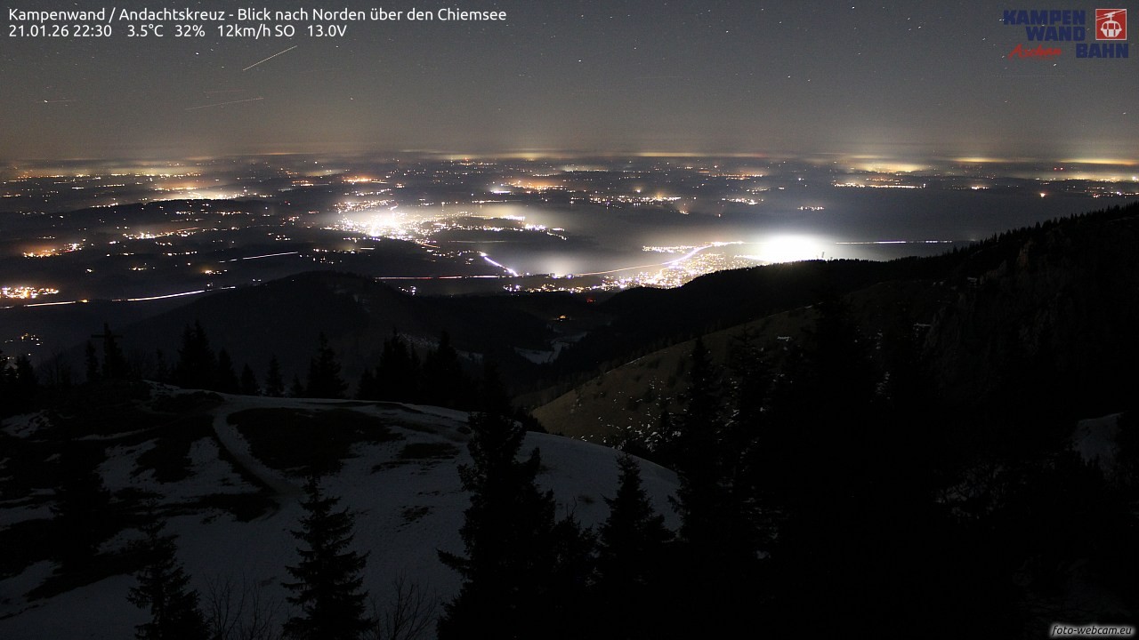 Archiv Foto Webcam Kampenwand - Blick nach Norden über den Chiemsee