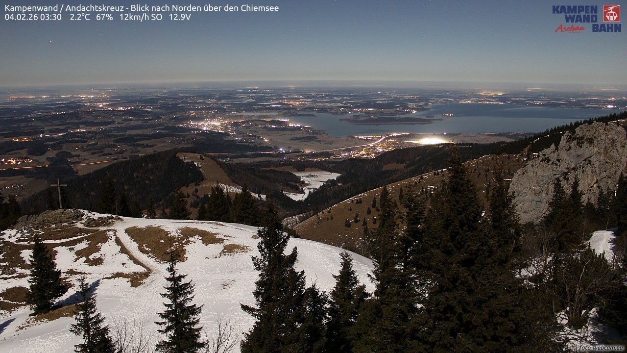 Archiv Foto Webcam Kampenwand - Blick nach Norden über den Chiemsee