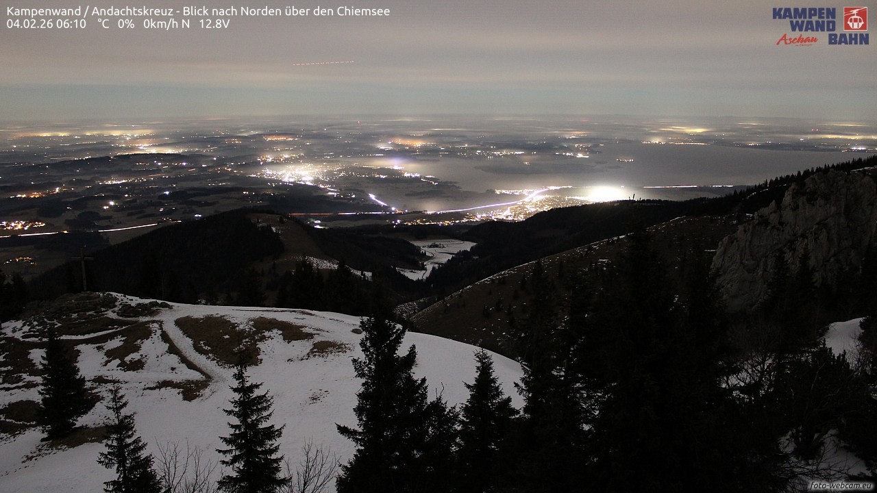Archiv Foto Webcam Kampenwand - Blick nach Norden über den Chiemsee