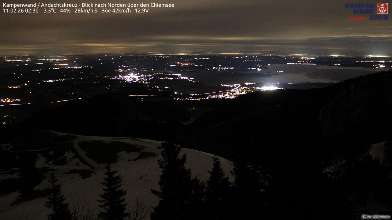 Archiv Foto Webcam Kampenwand - Blick nach Norden über den Chiemsee