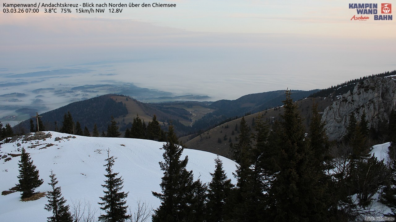 Archiv Foto Webcam Kampenwand - Blick nach Norden über den Chiemsee
