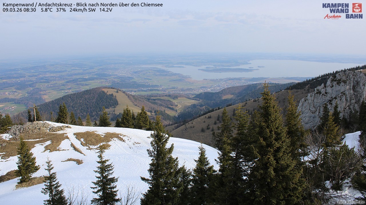 Archiv Foto Webcam Kampenwand - Blick nach Norden über den Chiemsee