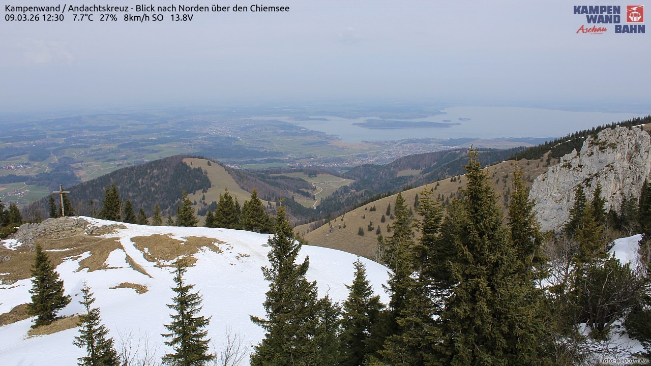 Archiv Foto Webcam Kampenwand - Blick nach Norden über den Chiemsee