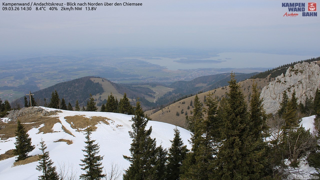 Archiv Foto Webcam Kampenwand - Blick nach Norden über den Chiemsee