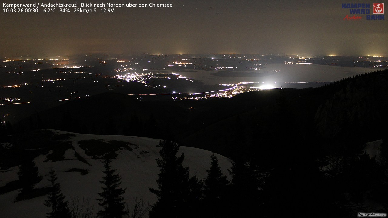 Archiv Foto Webcam Kampenwand - Blick nach Norden über den Chiemsee