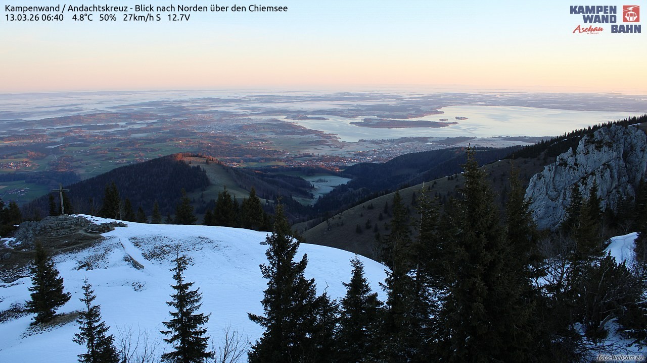 Archiv Foto Webcam Kampenwand - Blick nach Norden über den Chiemsee