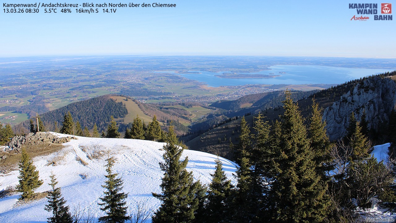 Archiv Foto Webcam Kampenwand - Blick nach Norden über den Chiemsee
