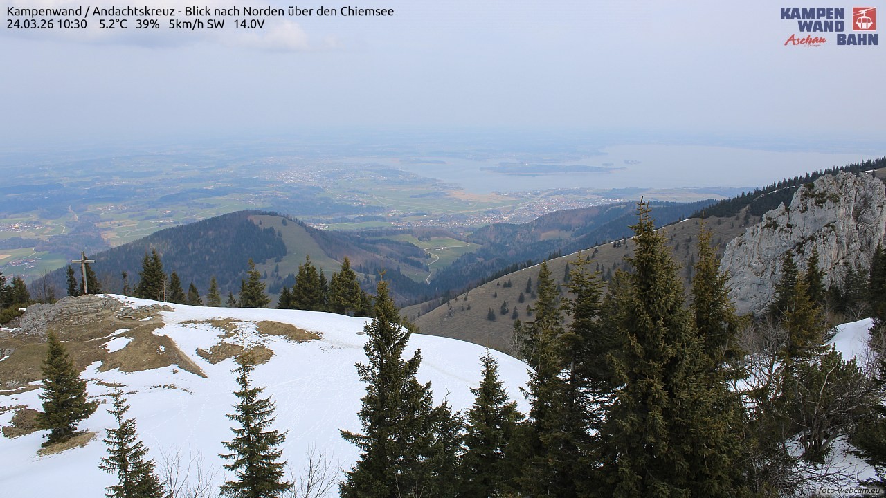 Archiv Foto Webcam Kampenwand - Blick nach Norden über den Chiemsee