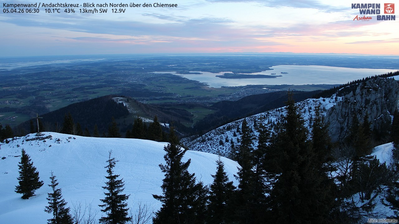 Archiv Foto Webcam Kampenwand - Blick nach Norden über den Chiemsee