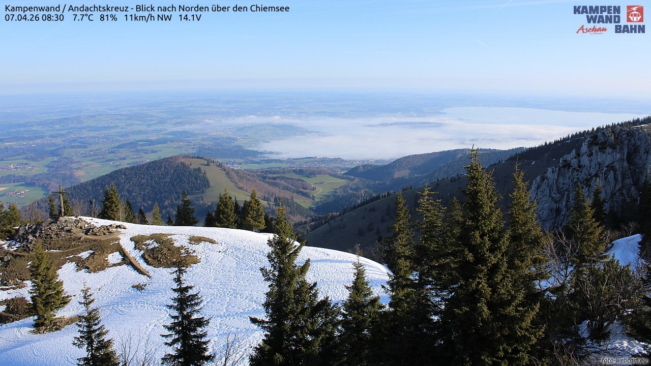 Archiv Foto Webcam Kampenwand - Blick nach Norden über den Chiemsee