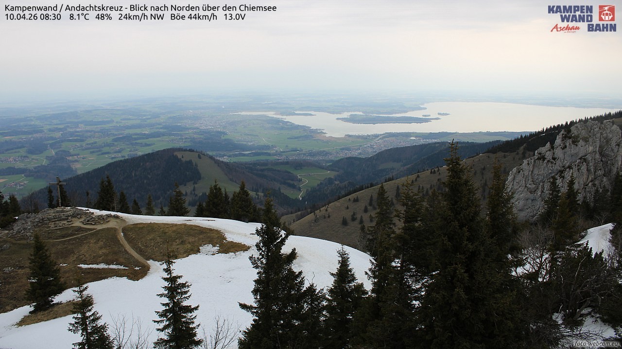 Archiv Foto Webcam Kampenwand - Blick nach Norden über den Chiemsee