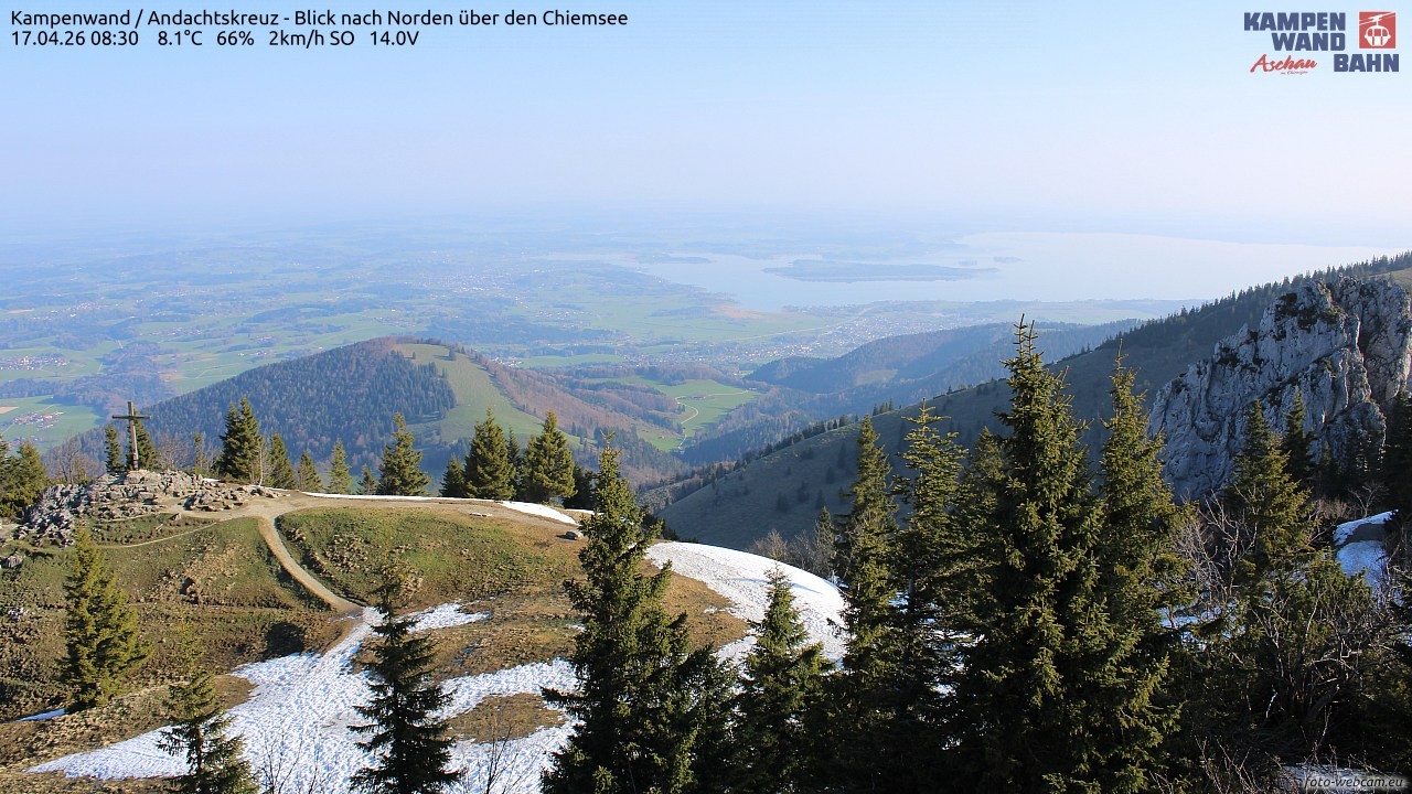 Archiv Foto Webcam Kampenwand - Blick nach Norden über den Chiemsee