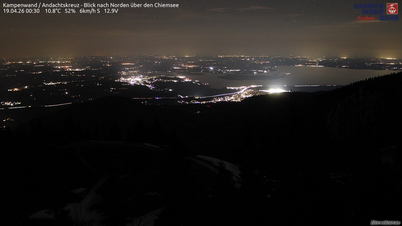 Archiv Foto Webcam Kampenwand - Blick nach Norden über den Chiemsee