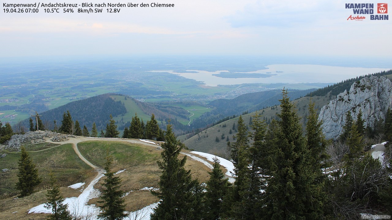 Archiv Foto Webcam Kampenwand - Blick nach Norden über den Chiemsee