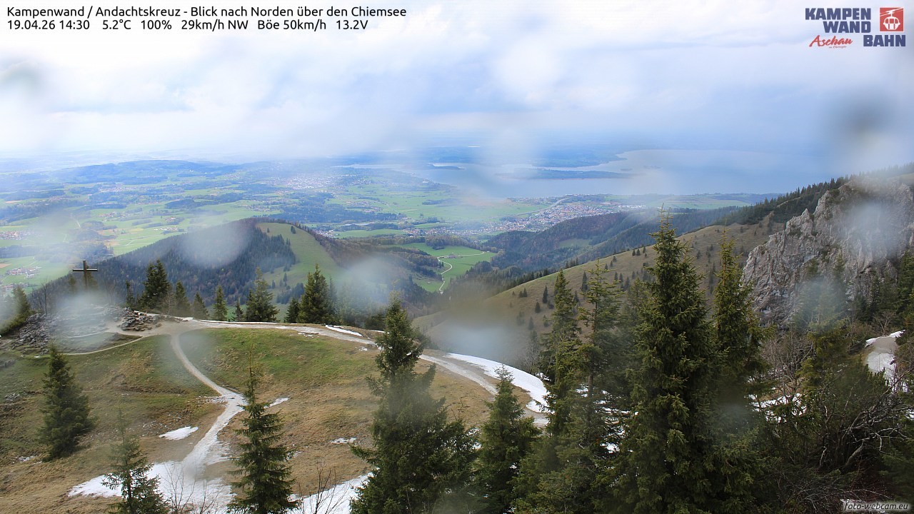 Archiv Foto Webcam Kampenwand - Blick nach Norden über den Chiemsee