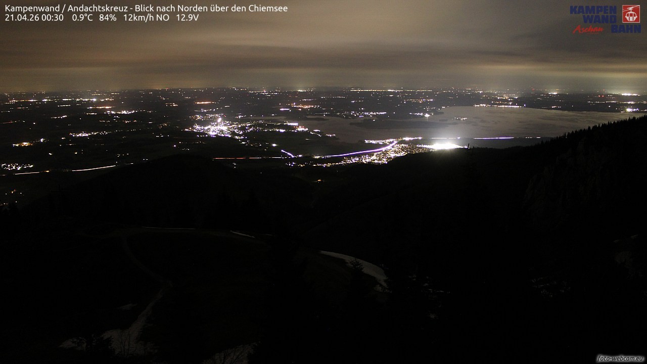 Archiv Foto Webcam Kampenwand - Blick nach Norden über den Chiemsee