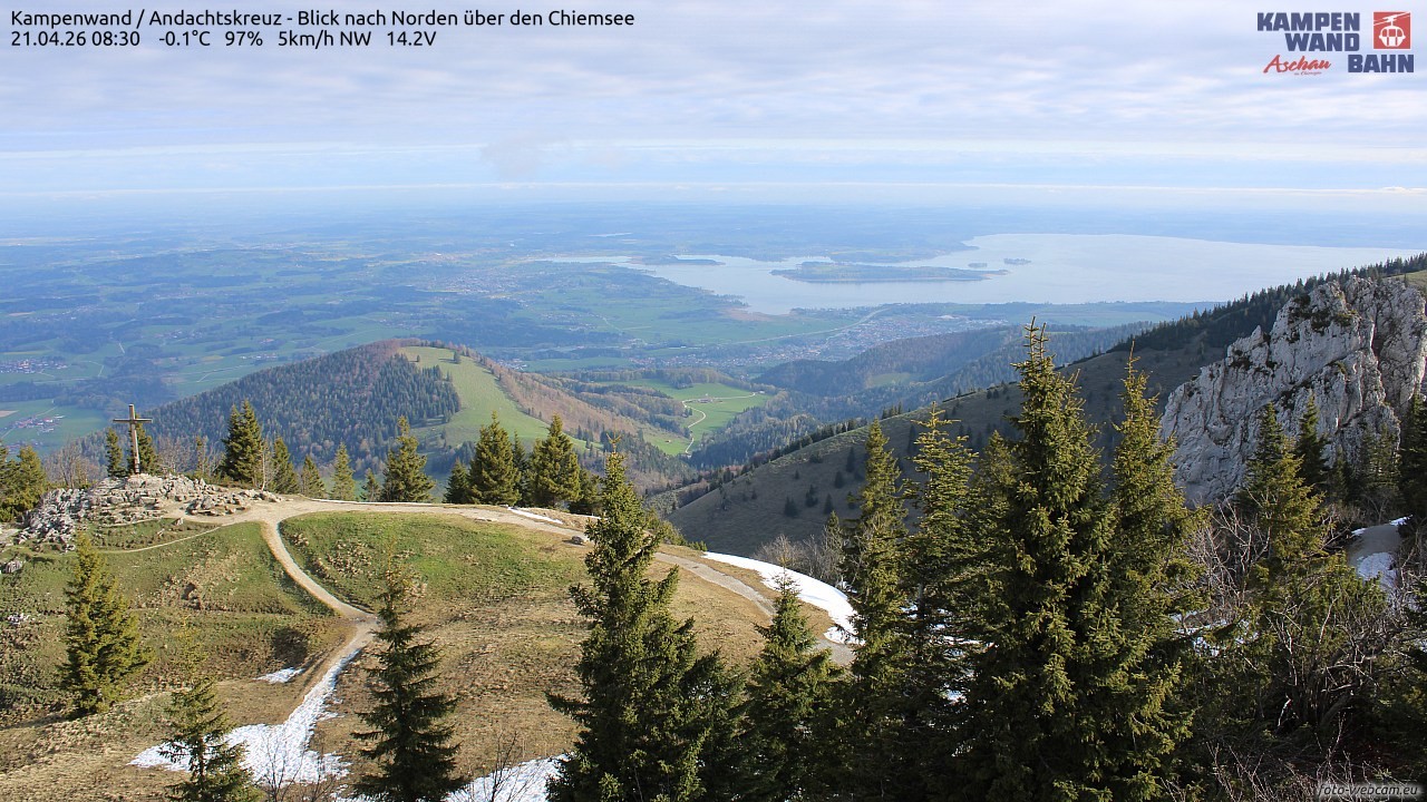 Archiv Foto Webcam Kampenwand - Blick nach Norden über den Chiemsee