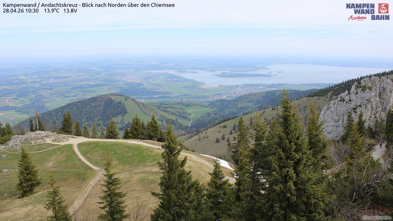Archiv Foto Webcam Kampenwand - Blick nach Norden über den Chiemsee