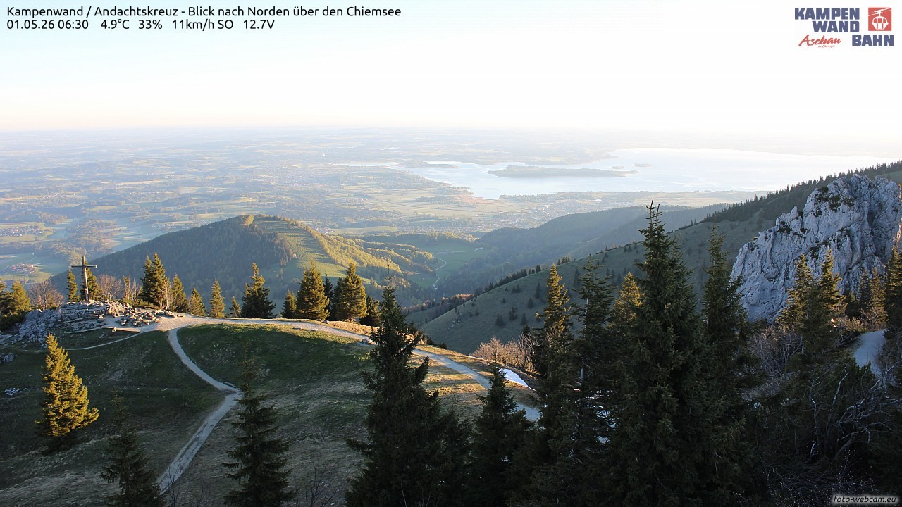 Archiv Foto Webcam Kampenwand - Blick nach Norden über den Chiemsee