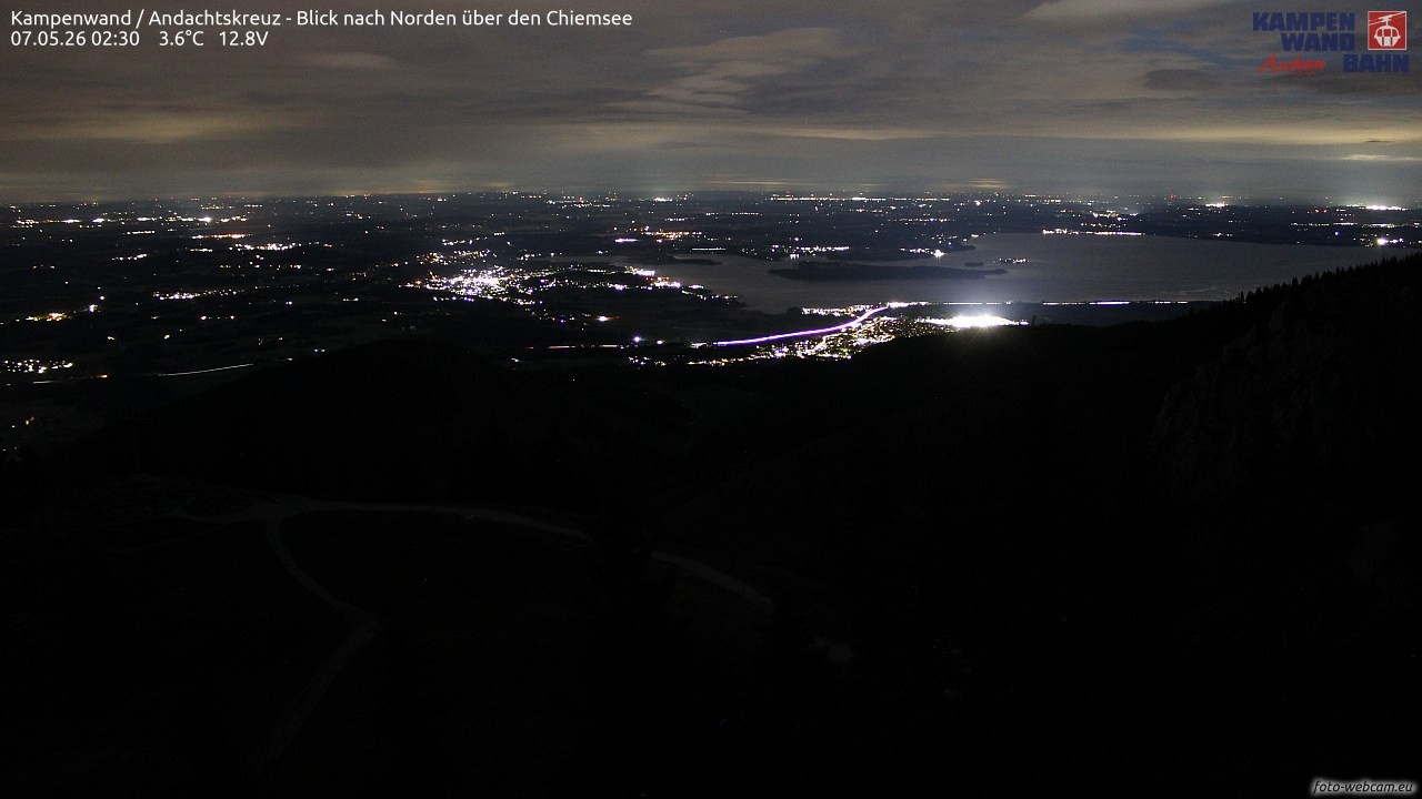 Archiv Foto Webcam Kampenwand - Blick nach Norden über den Chiemsee
