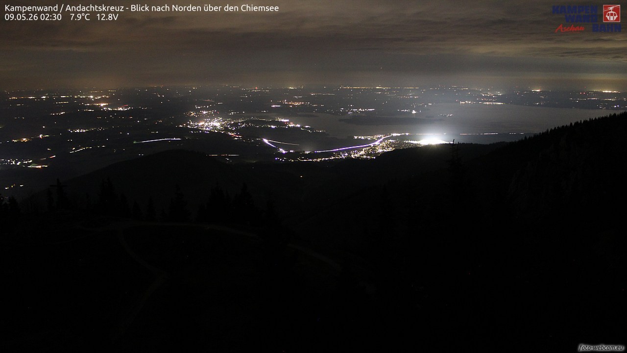 Archiv Foto Webcam Kampenwand - Blick nach Norden über den Chiemsee