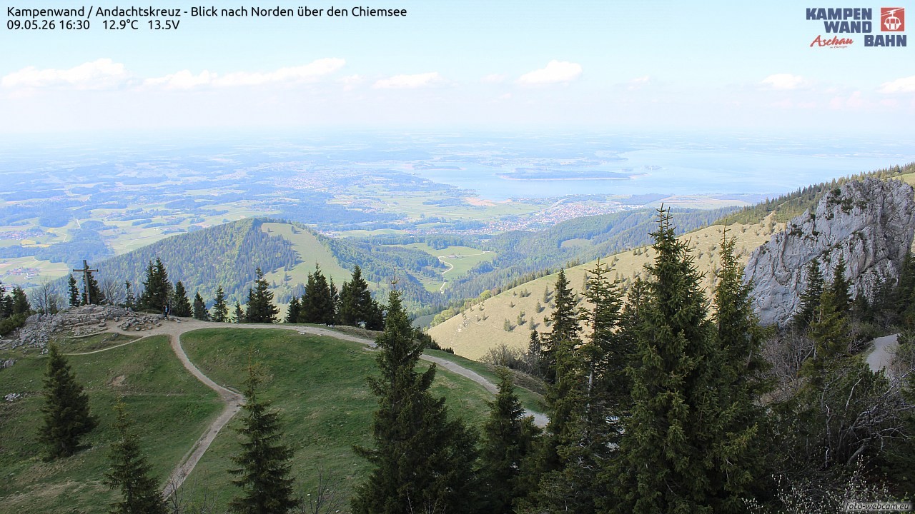 Archiv Foto Webcam Kampenwand - Blick nach Norden über den Chiemsee