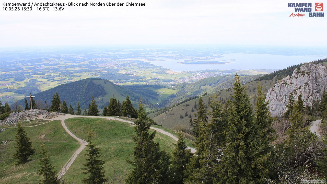 Archiv Foto Webcam Kampenwand - Blick nach Norden über den Chiemsee
