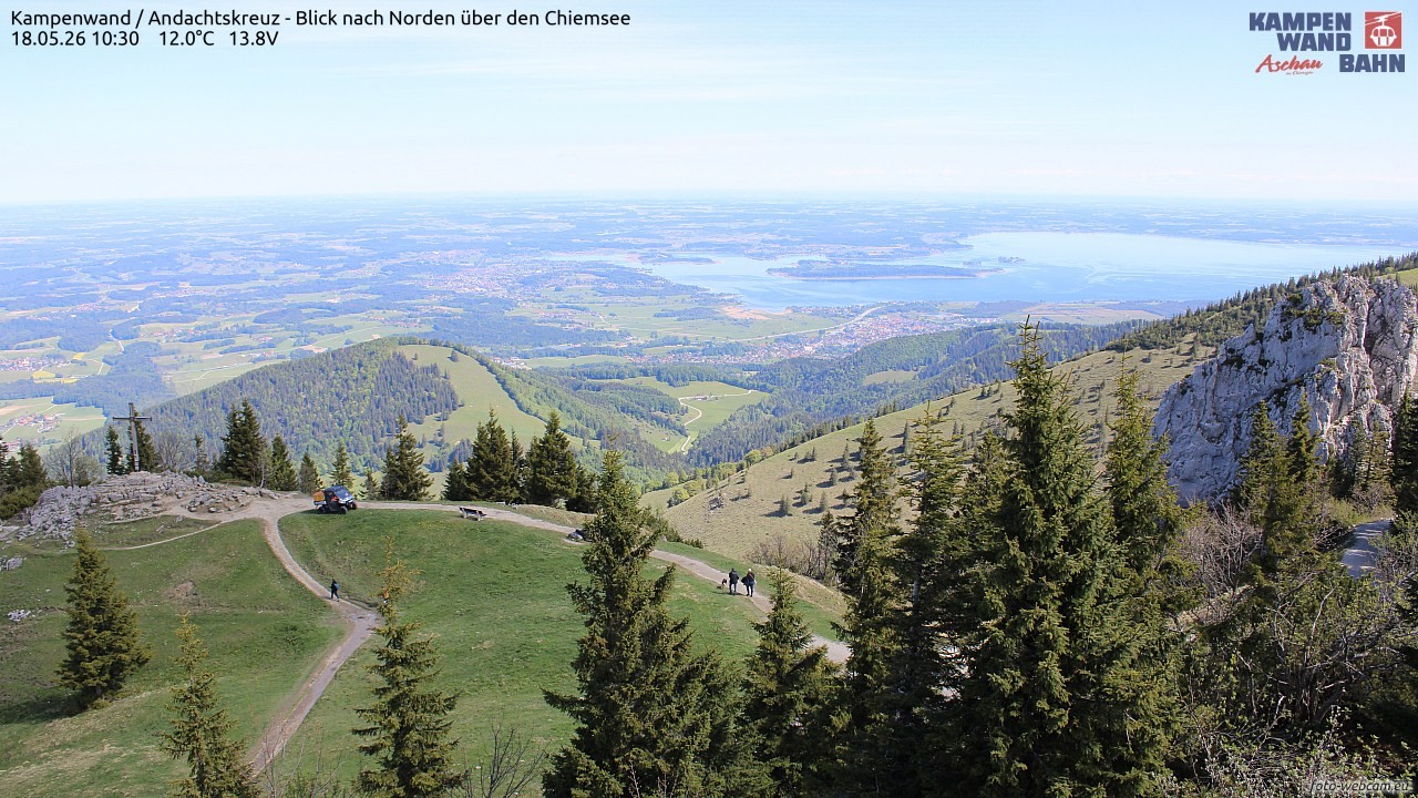 Archiv Foto Webcam Kampenwand - Blick nach Norden über den Chiemsee