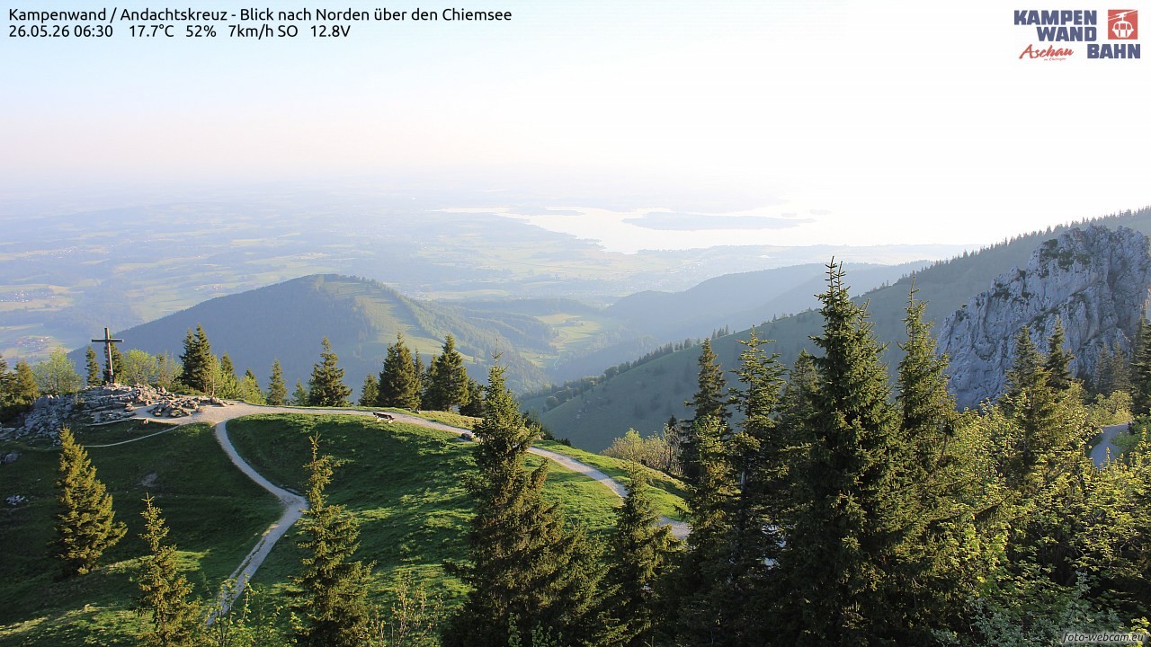 Archiv Foto Webcam Kampenwand - Blick nach Norden über den Chiemsee