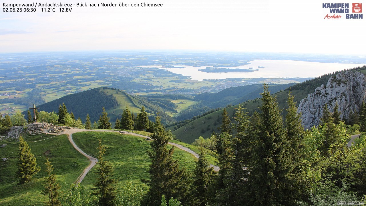 Archiv Foto Webcam Kampenwand - Blick nach Norden über den Chiemsee