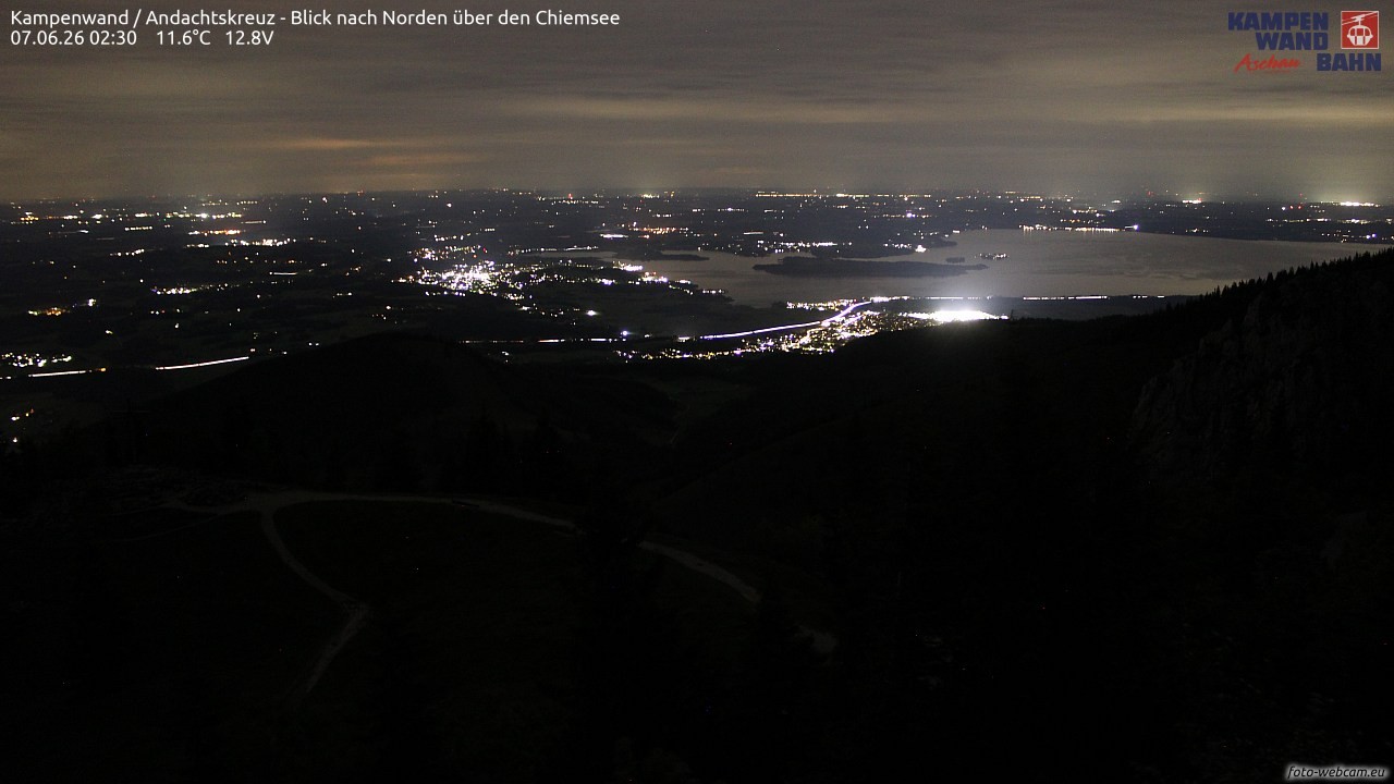 Archiv Foto Webcam Kampenwand - Blick nach Norden über den Chiemsee