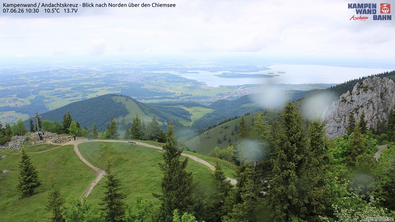 Archiv Foto Webcam Kampenwand - Blick nach Norden über den Chiemsee