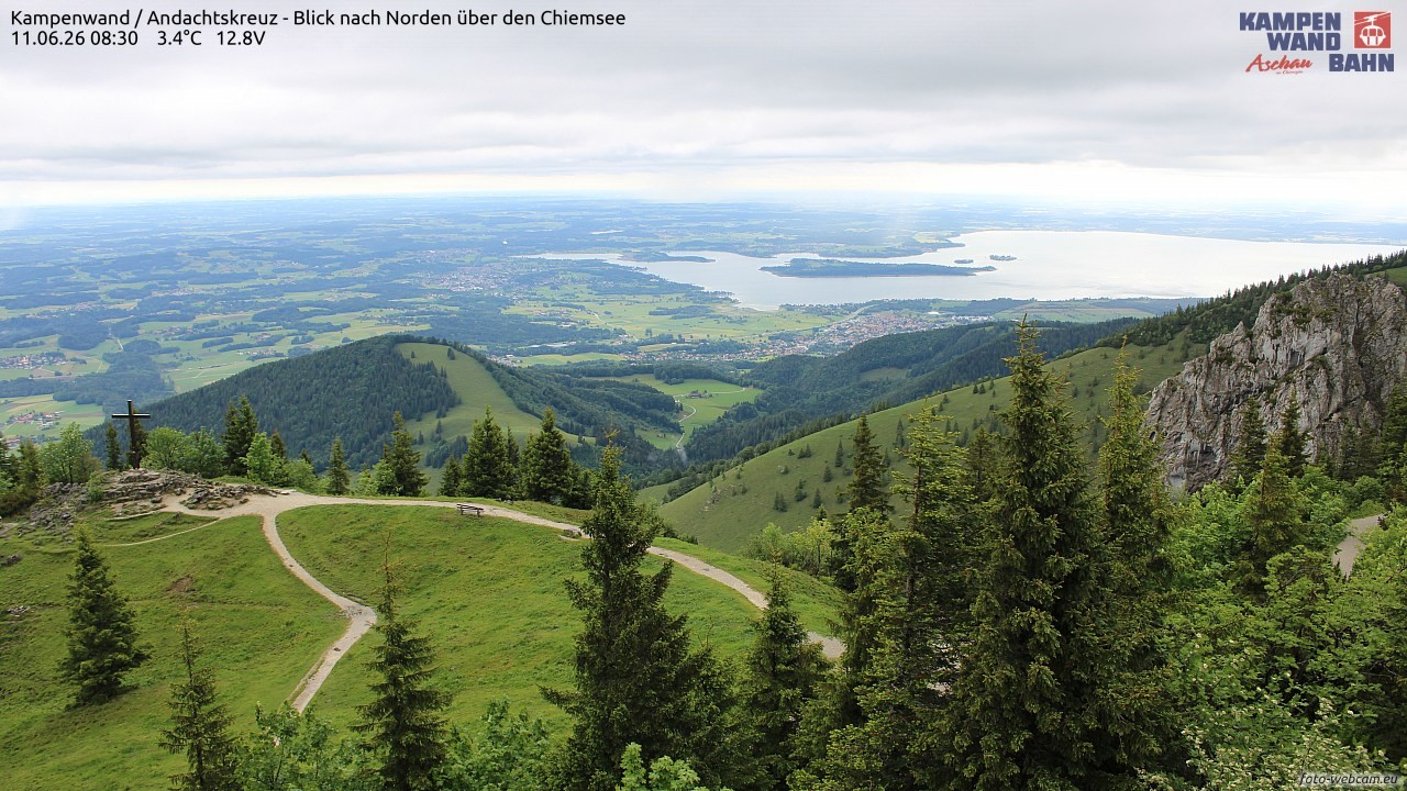 Archiv Foto Webcam Kampenwand - Blick nach Norden über den Chiemsee