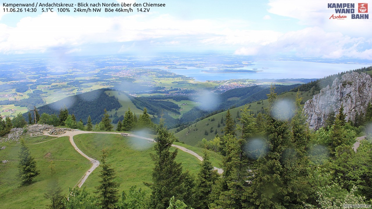 Archiv Foto Webcam Kampenwand - Blick nach Norden über den Chiemsee