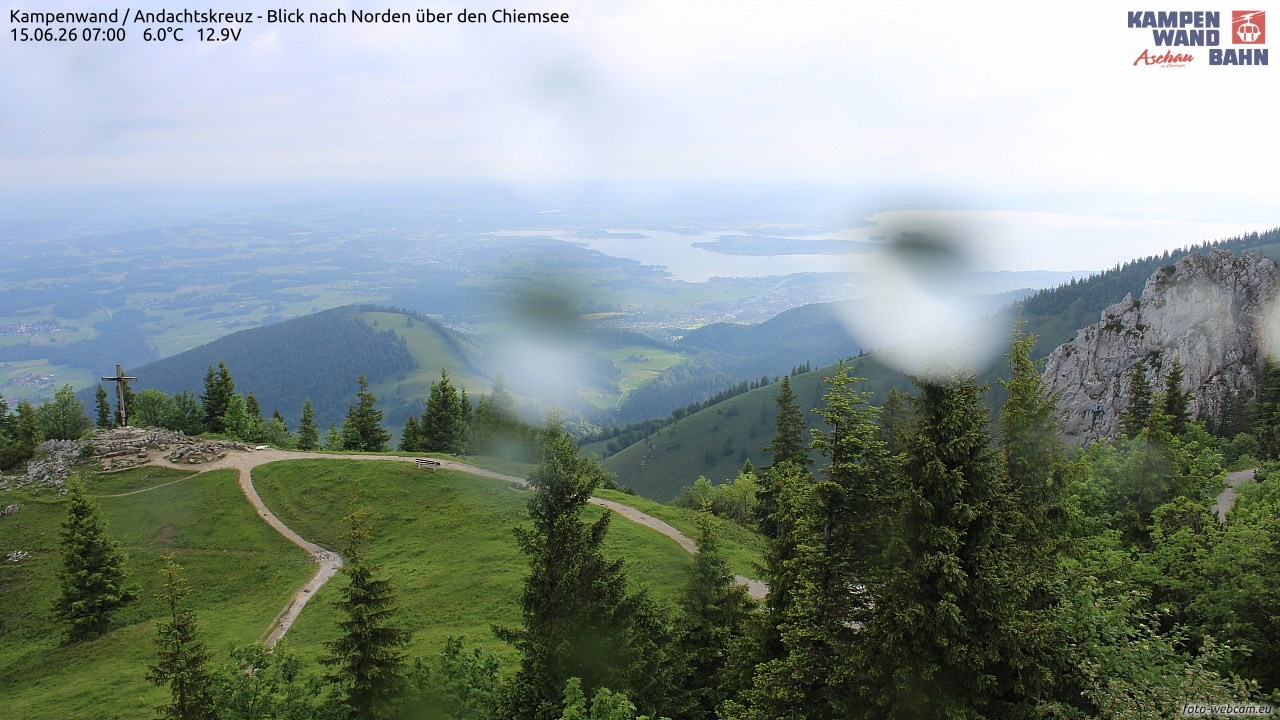 Archiv Foto Webcam Kampenwand - Blick nach Norden über den Chiemsee