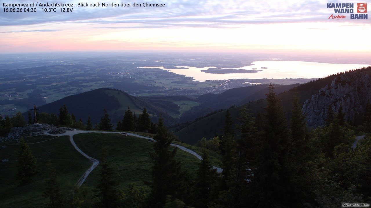 Archiv Foto Webcam Kampenwand - Blick nach Norden über den Chiemsee