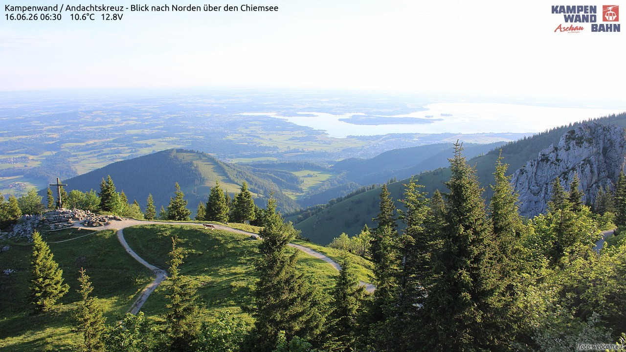 Archiv Foto Webcam Kampenwand - Blick nach Norden über den Chiemsee