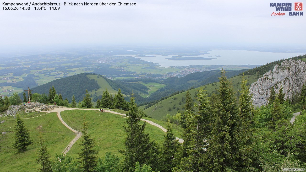Archiv Foto Webcam Kampenwand - Blick nach Norden über den Chiemsee