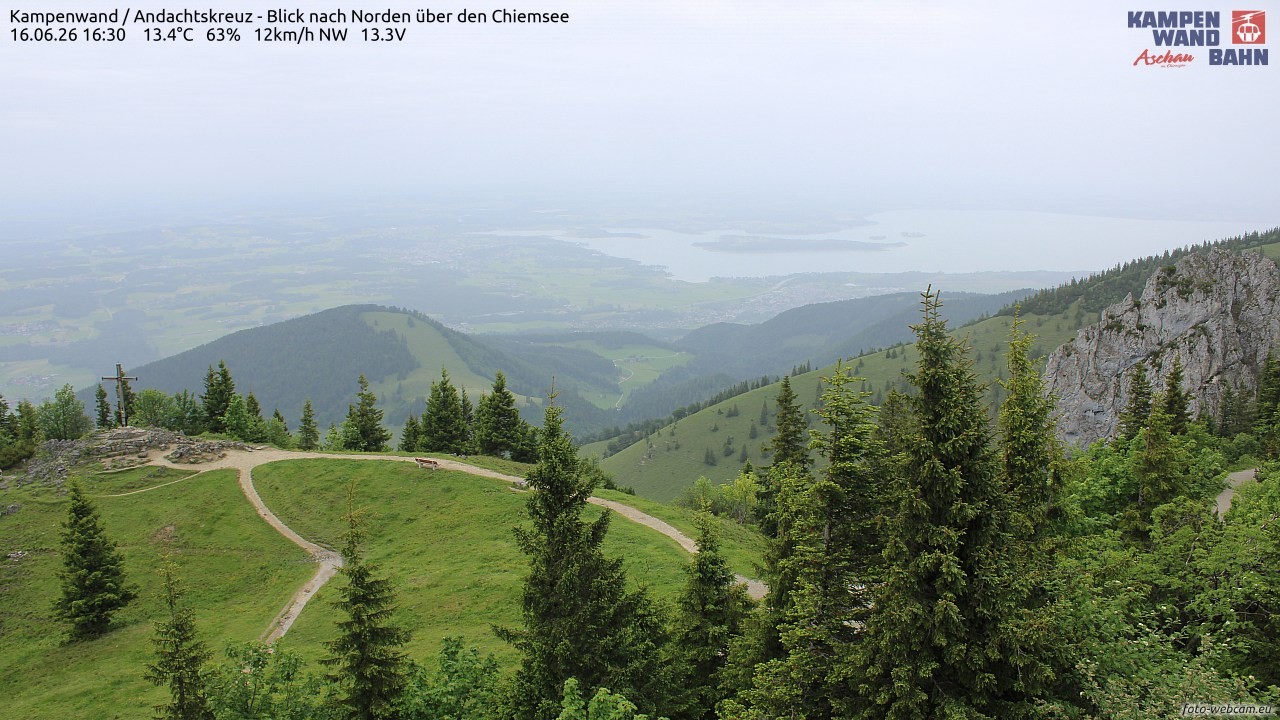 Archiv Foto Webcam Kampenwand - Blick nach Norden über den Chiemsee